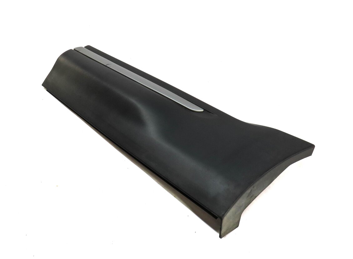 Thumbnail 2: 2013 RANGE ROVER EVOQUE (L538) REAR LEFT SIDE DOOR LOWER MOULDING RUNNER TRIM