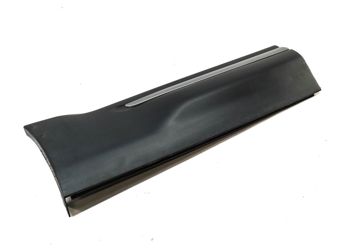 2013 RANGE ROVER EVOQUE (L538) REAR RIGHT DOOR LOWER MOULDING RUNNER TRIM BLACK