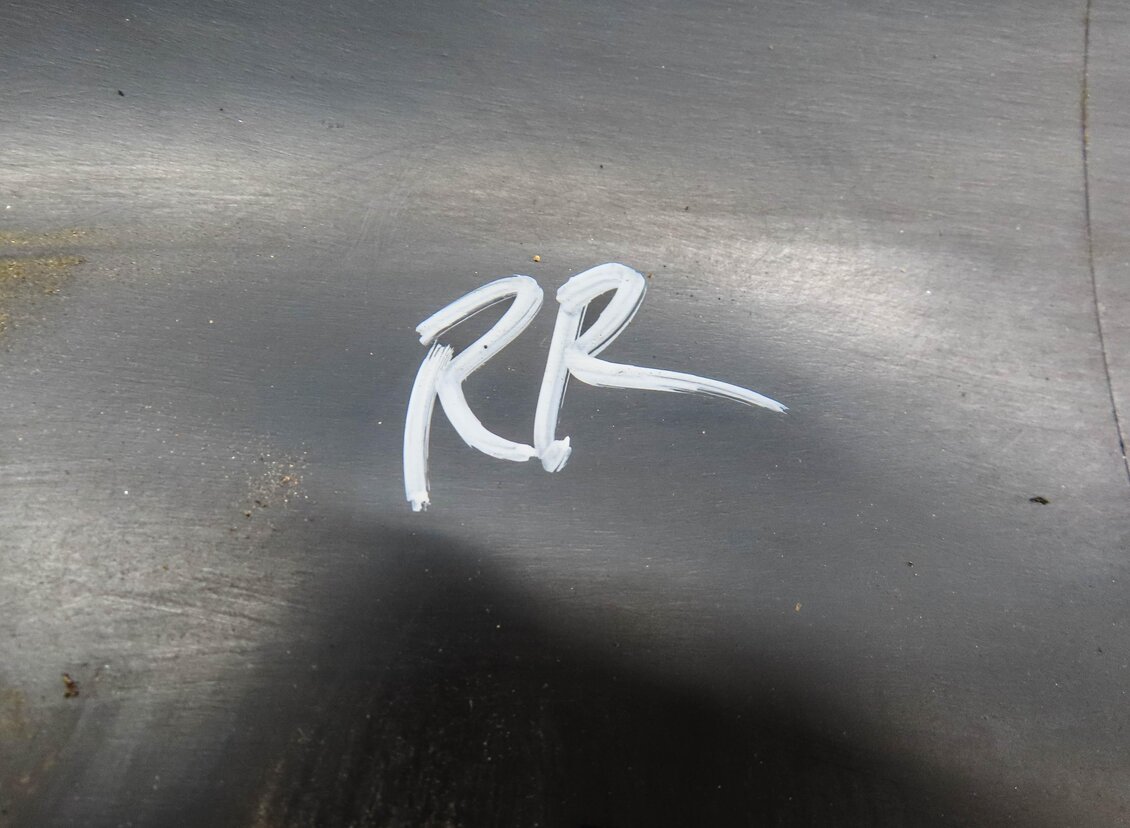 Thumbnail 5: 2013 RANGE ROVER EVOQUE (L538) REAR RIGHT DOOR LOWER MOULDING RUNNER TRIM BLACK