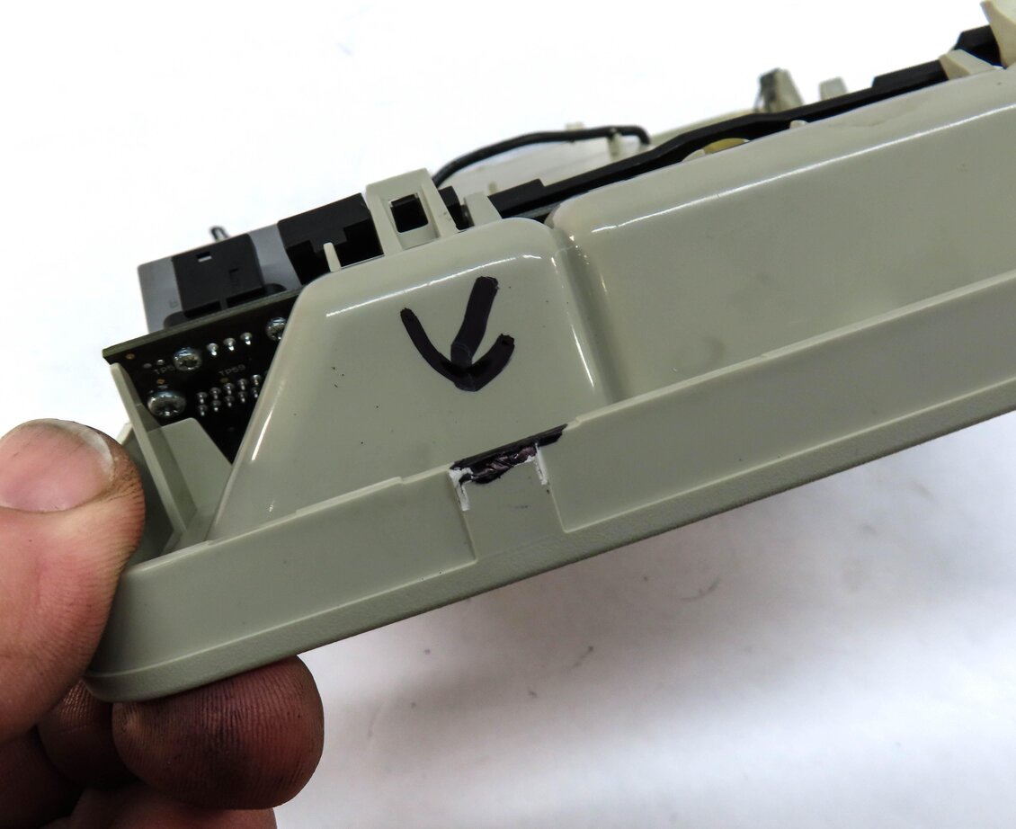 Thumbnail 7: 2013 RANGE ROVER EVOQUE (L538) FRONT ROOF DOME LIGHT (BEIGE) BJ32519A58DF