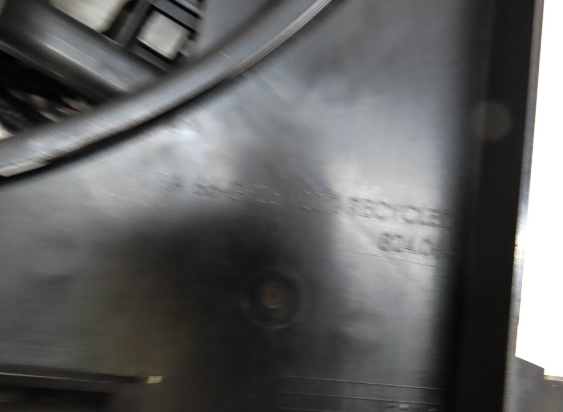 Thumbnail 7: 12-17 LR2 DISCOVERY SPORT RANGE ROVER EVOQUE (L538 L550) RADIATOR COOLING FAN