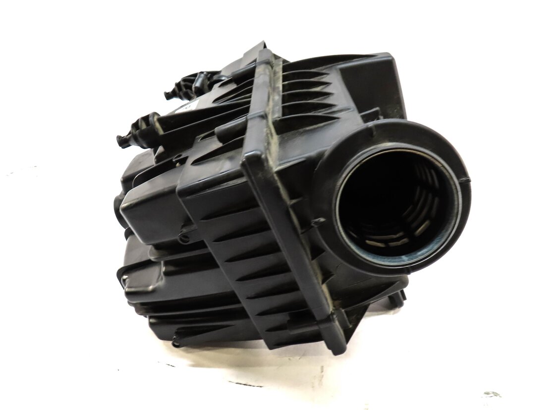 Thumbnail 2: 2012-2013 RANGE ROVER EVOQUE (L538) AIR FILTER BOX AIR CLEANER HOUSING