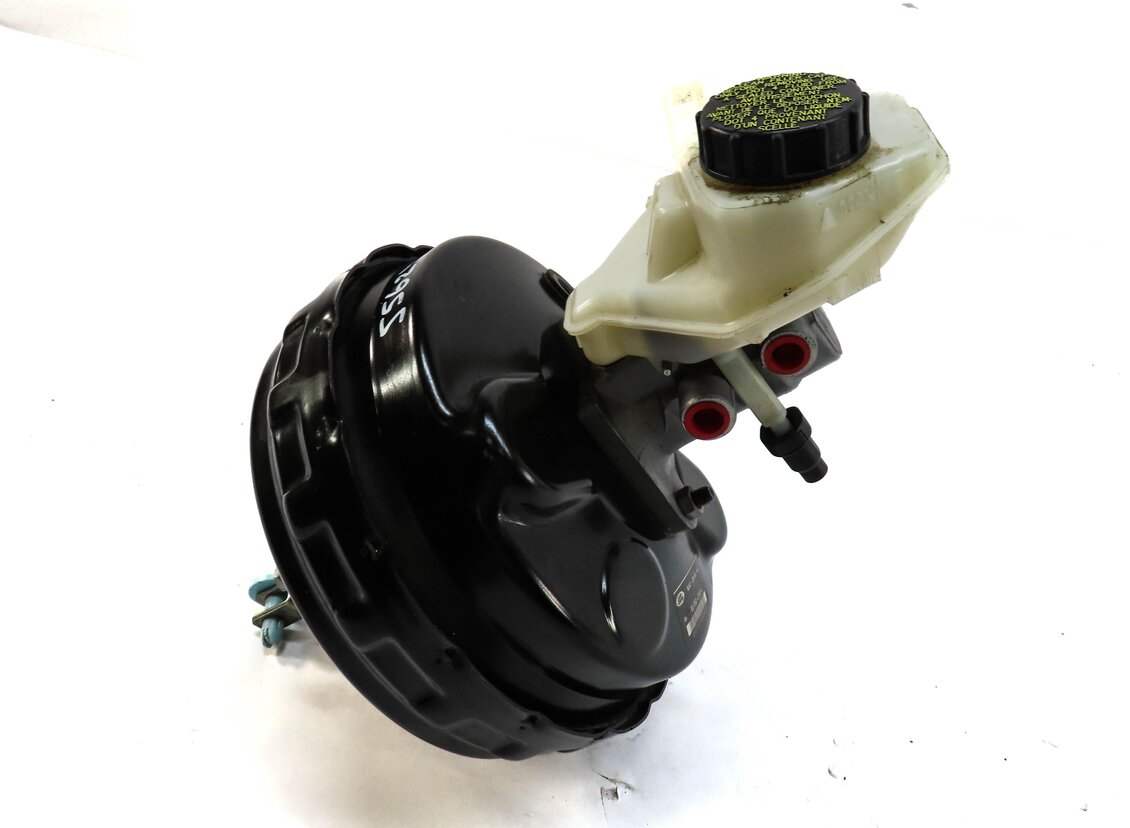 Thumbnail 3: 2012-2015 RANGE ROVER EVOQUE (L538) POWER BRAKE BOOSTER w/ MASTER CYLINDER