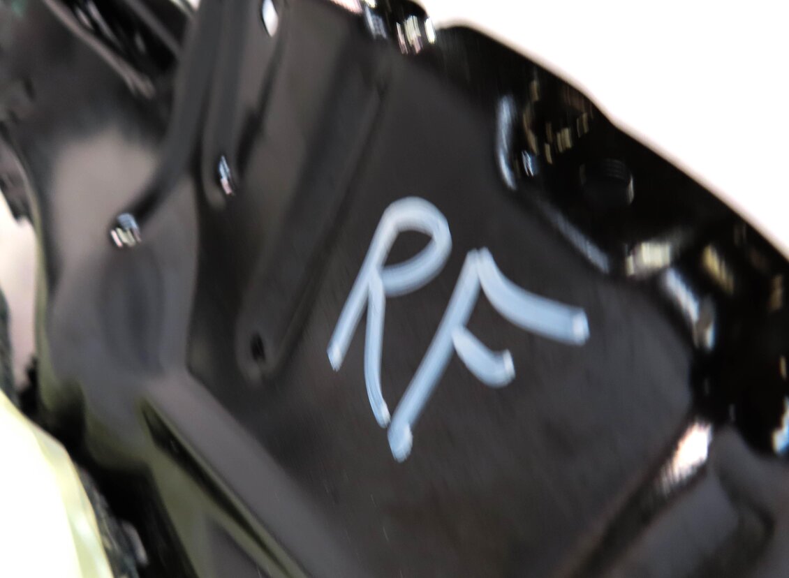Thumbnail 6: 2012-2015 RANGE ROVER EVOQUE (L538) RIGHT FRONT PASSENGER SEAT TRACK w/ MOTORS