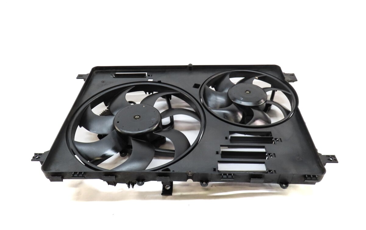Thumbnail 3: 12-17 LR2 DISCOVERY SPORT RANGE ROVER EVOQUE (L538 L550) RADIATOR COOLING FAN