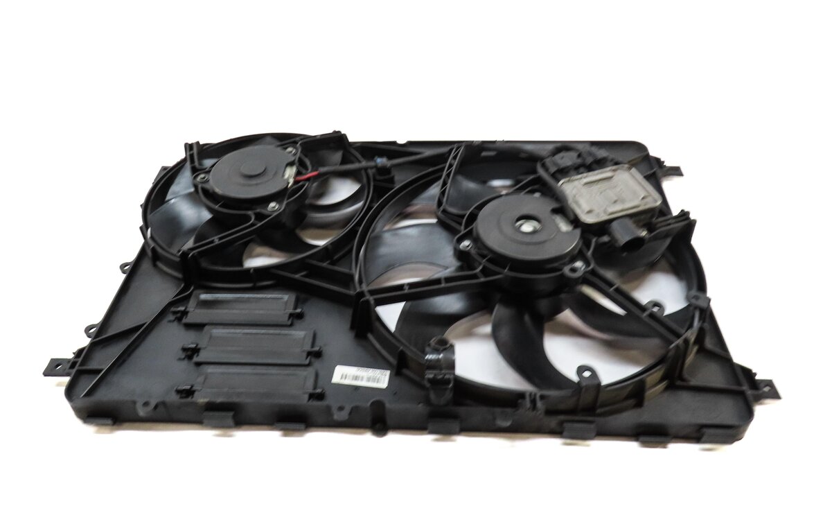 Thumbnail 5: 12-17 LR2 DISCOVERY SPORT RANGE ROVER EVOQUE (L538 L550) RADIATOR COOLING FAN