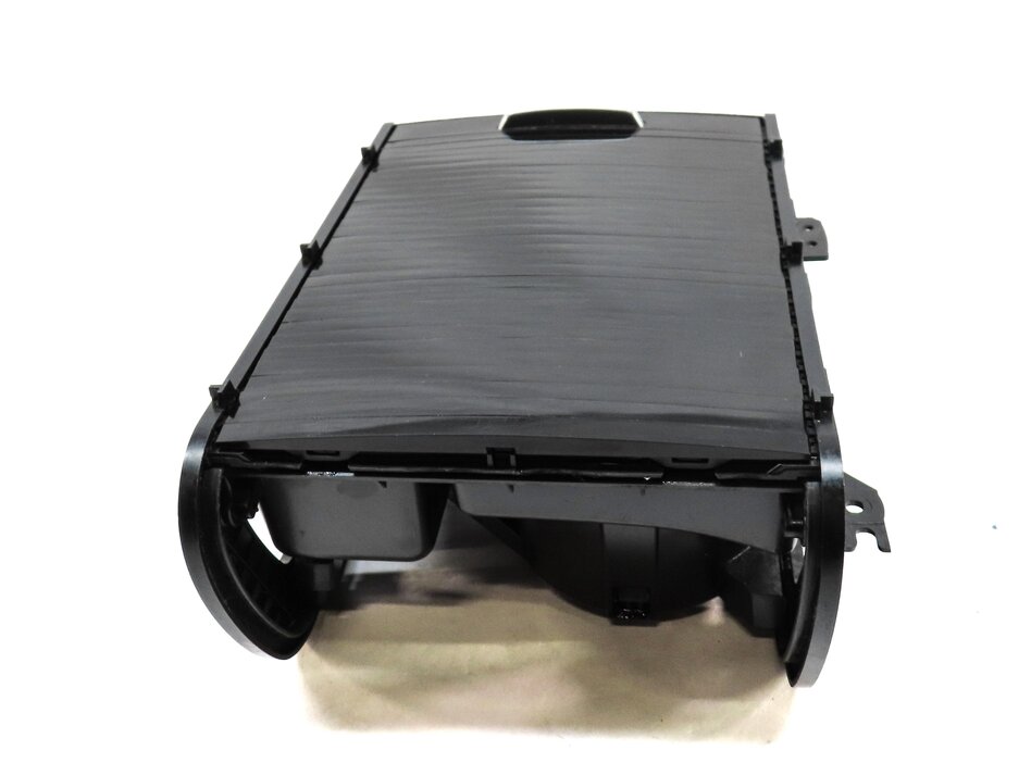 Thumbnail 4: 2013 LAND RANGE ROVER EVOQUE (L538) FRONT CENTER CONSOLE CUP HOLDER & 12V SOCKET