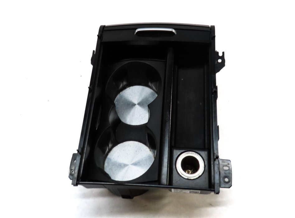 Thumbnail 6: 2013 LAND RANGE ROVER EVOQUE (L538) FRONT CENTER CONSOLE CUP HOLDER & 12V SOCKET
