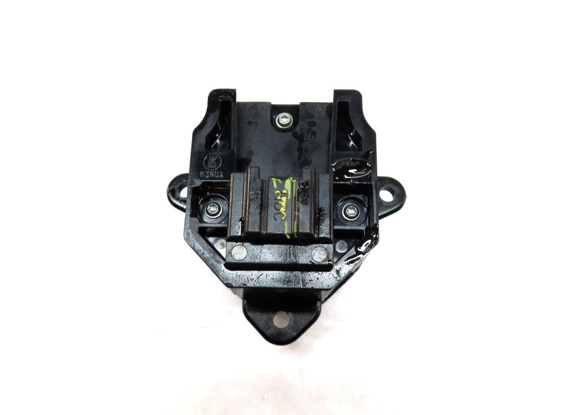 Thumbnail 5: 2013 LAND RANGE ROVER EVOQUE (L538) TRACTION HILL DESCENT BUTTON SWITCH PANEL