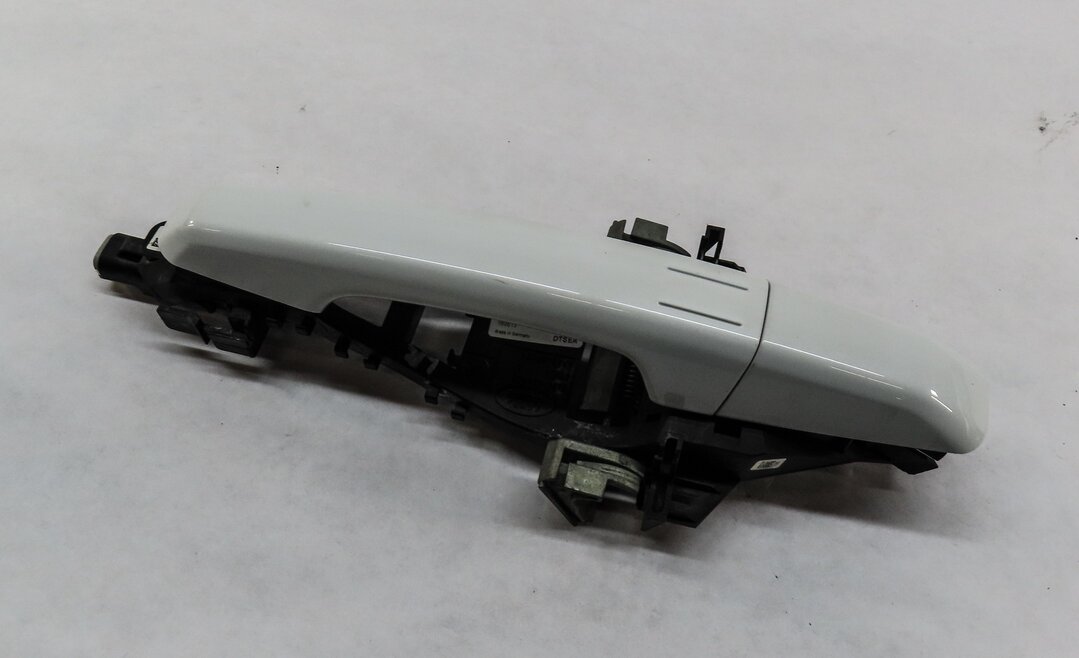 12-17 RANGE ROVER SPORT EVOQUE (L405 L494) LEFT REAR PASSIVE DOOR HANDLE (WHITE)