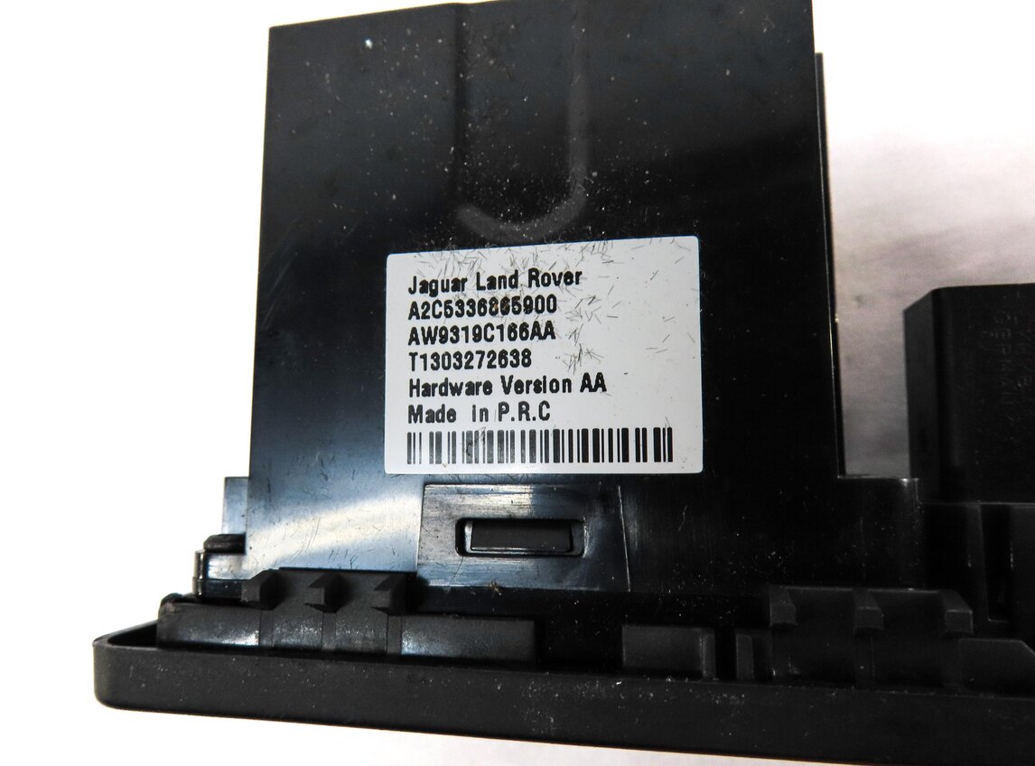 Thumbnail 5: 2013 LAND RANGE ROVER EVOQUE (L538) AUXILIARY AUX I-POD USB JACK INPUT 12v PANEL