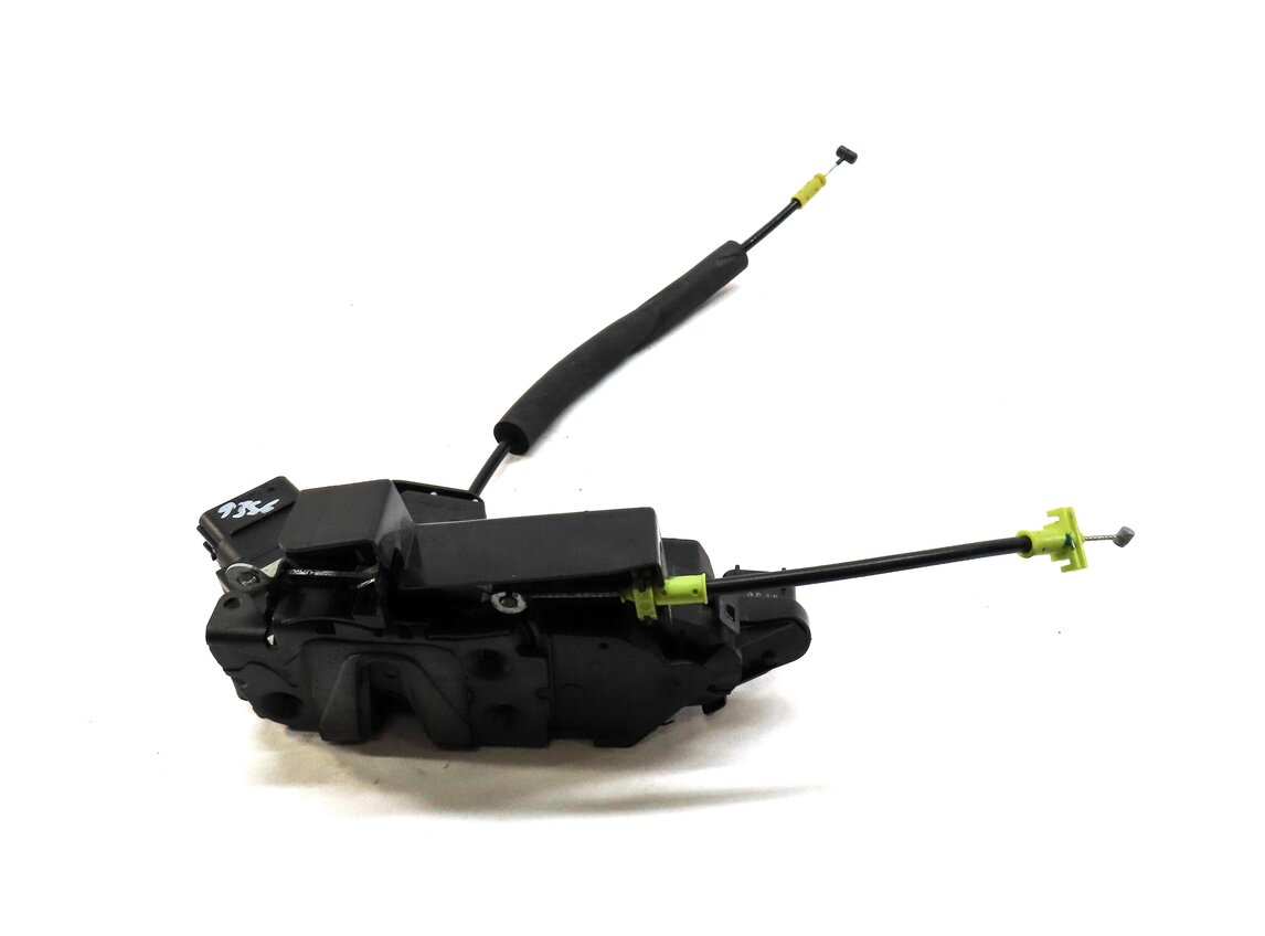 Thumbnail 3: 10-16 LR4 - RANGE ROVER SPORT EVOQUE (L320 L538) LEFT FRONT PASSIVE DOOR LATCH