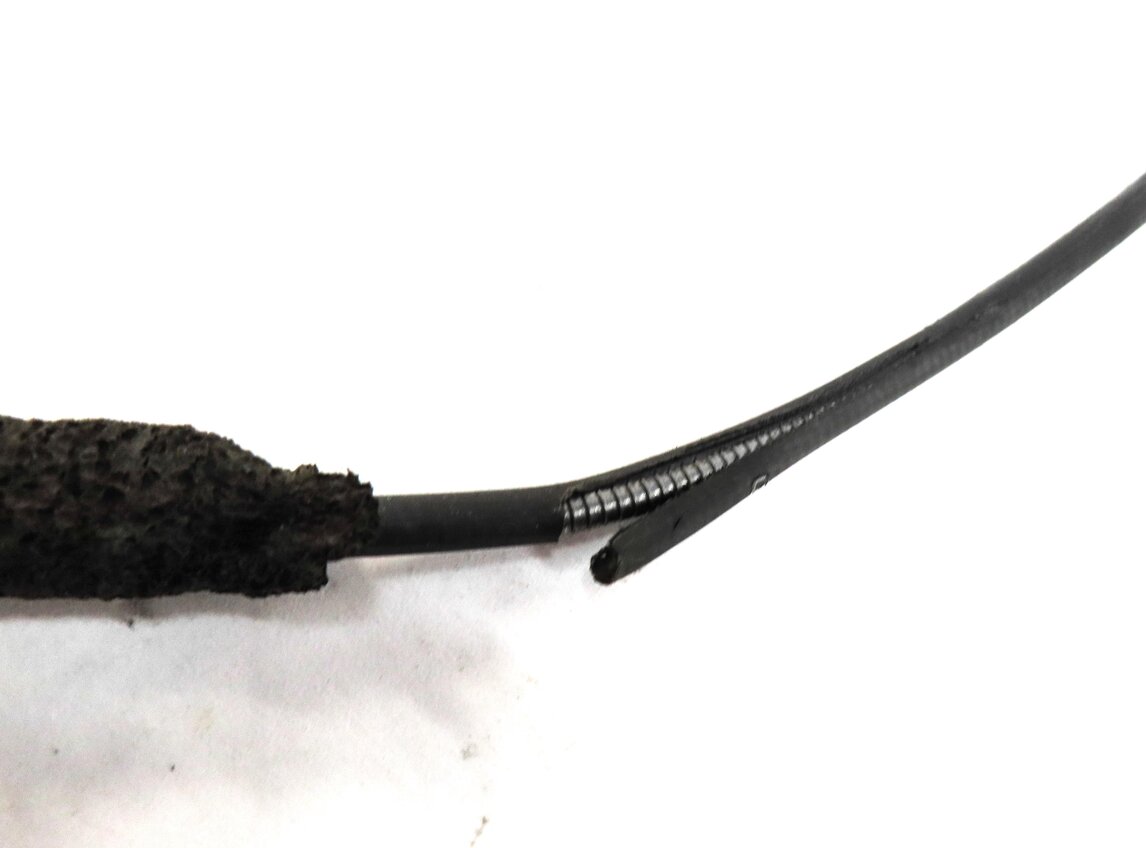 Thumbnail 5: 2013 LAND RANGE ROVER EVOQUE (L538) HOOD LEFT & RIGHT LOWER LOCK LATCH w/ CABLE