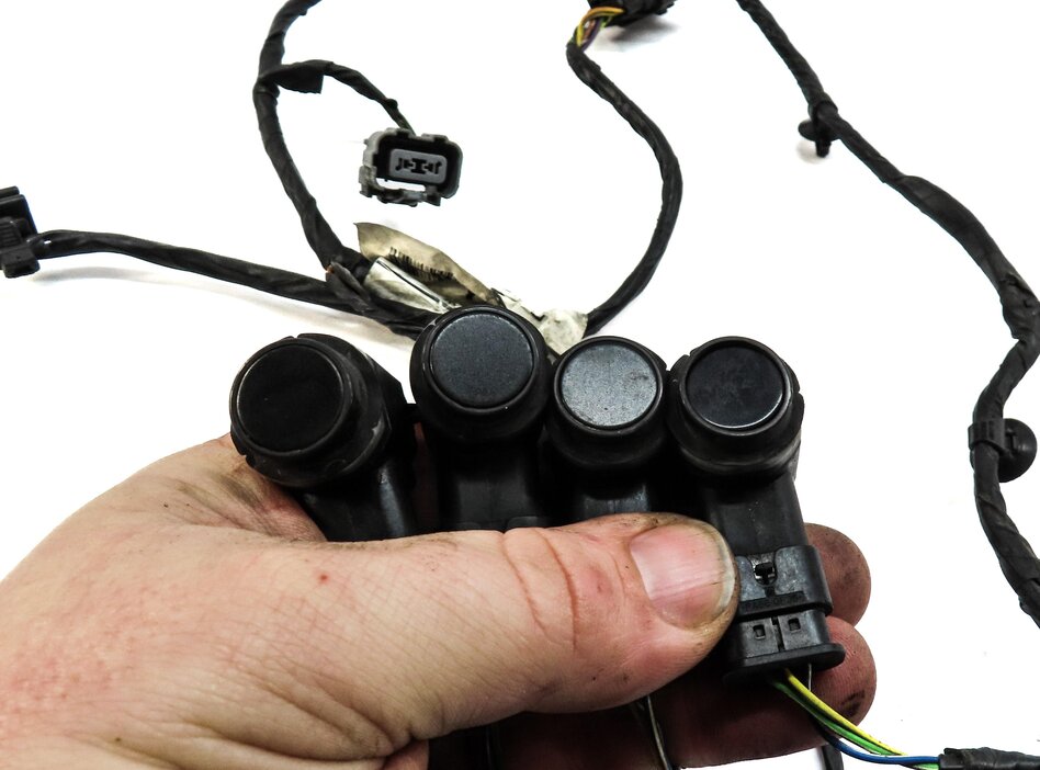 Thumbnail 4: 2013 LAND RANGE ROVER EVOQUE (L538) REAR PARK ASSIST PDC SENSOR SET 4 w/ HARNESS