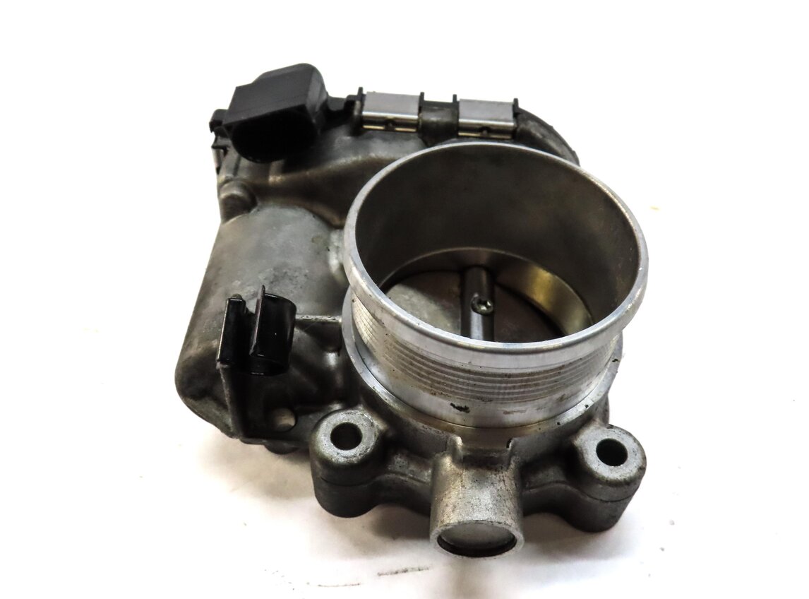 Thumbnail 4: 2012-2015 LAND ROVER LR2 / RANGE ROVER EVOQUE (L538) 2.0L TURBO THROTTLE BODY