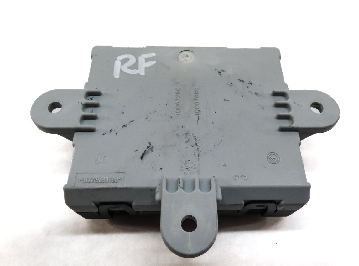 Thumbnail 4: 2013 LAND RANGE ROVER EVOQUE (L538) FRONT RIGHT PASSENGER DOOR CONTROL MODULE