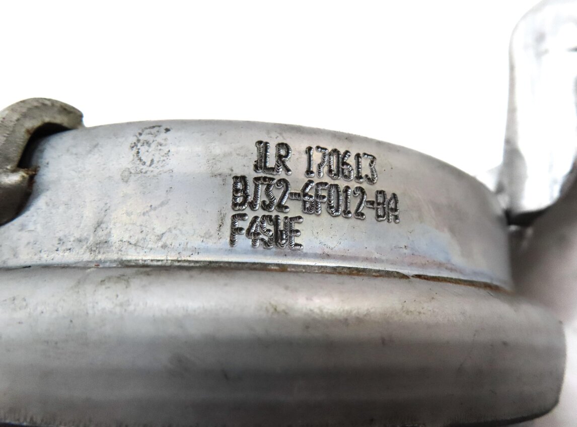 Thumbnail 5: 2013 LAND RANGE ROVER EVOQUE (L538) 2.0L TURBO ENGINE RIGHT MOTOR MOUNT BRACKET