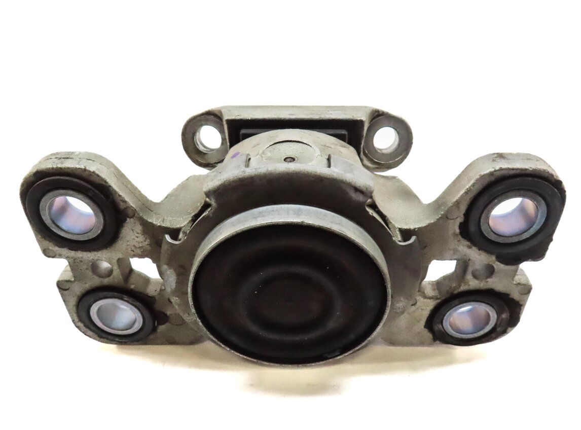 Thumbnail 3: 2013 RANGE ROVER EVOQUE (L538) 2.0L TURBO ENGINE AUTO TRANSMISSION MOUNT BRACKET