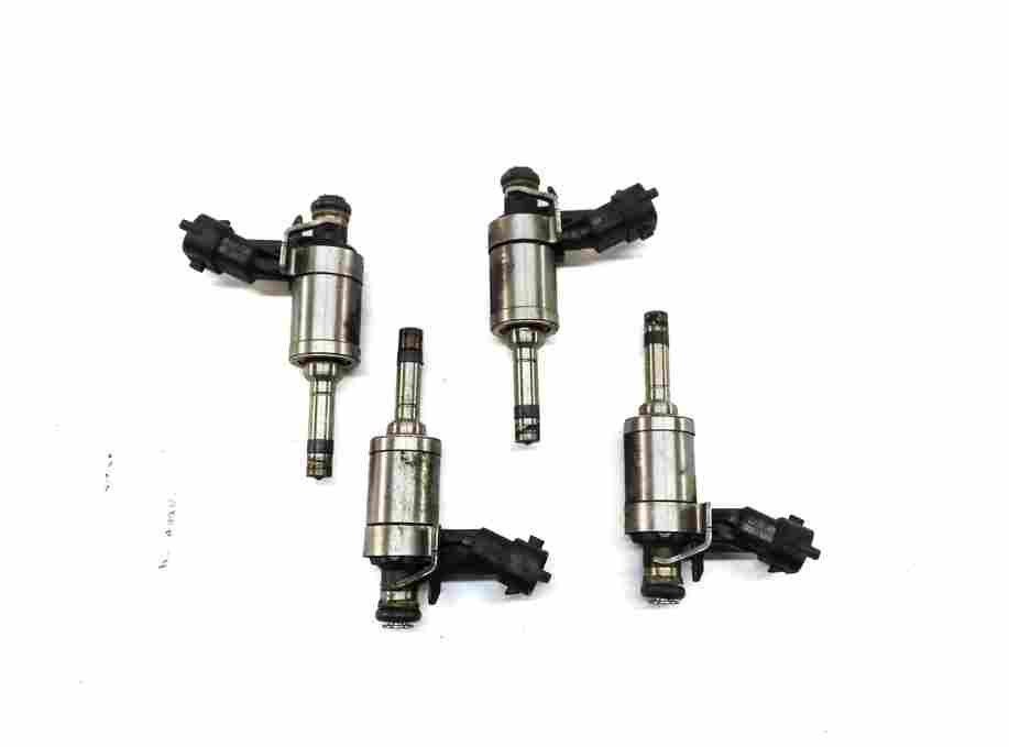 Thumbnail 4: 12-17 LR2 DISCOVERY SPORT RANGE ROVER EVOQUE (L538 L550) 2.0L FUEL INJECTOR SET4