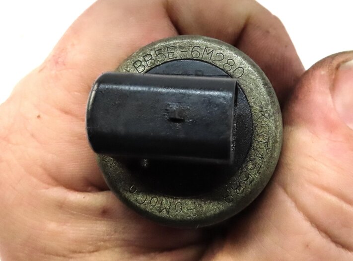 Thumbnail 5: 2013 LAND RANGE ROVER EVOQUE (L538) 2.0L TURBO ENGINE VVT TIMING SOLENOID SET 2