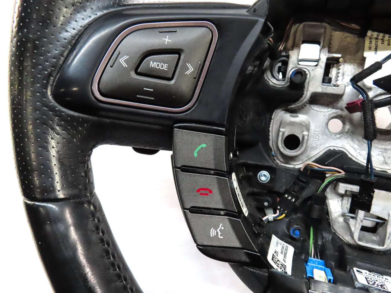 Thumbnail 14: 12-19 RANGE ROVER EVOQUE (L538) DRIVER HEATED SPORT STEERING w/ SWITCH BUTTONS