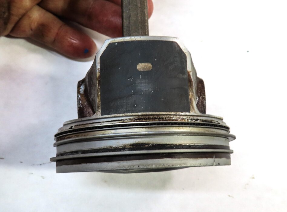 Thumbnail 5: 2013 LAND RANGE ROVER EVOQUE (L538) 2.0L TURBO ENGINE CONNECTING ROD & PISTON