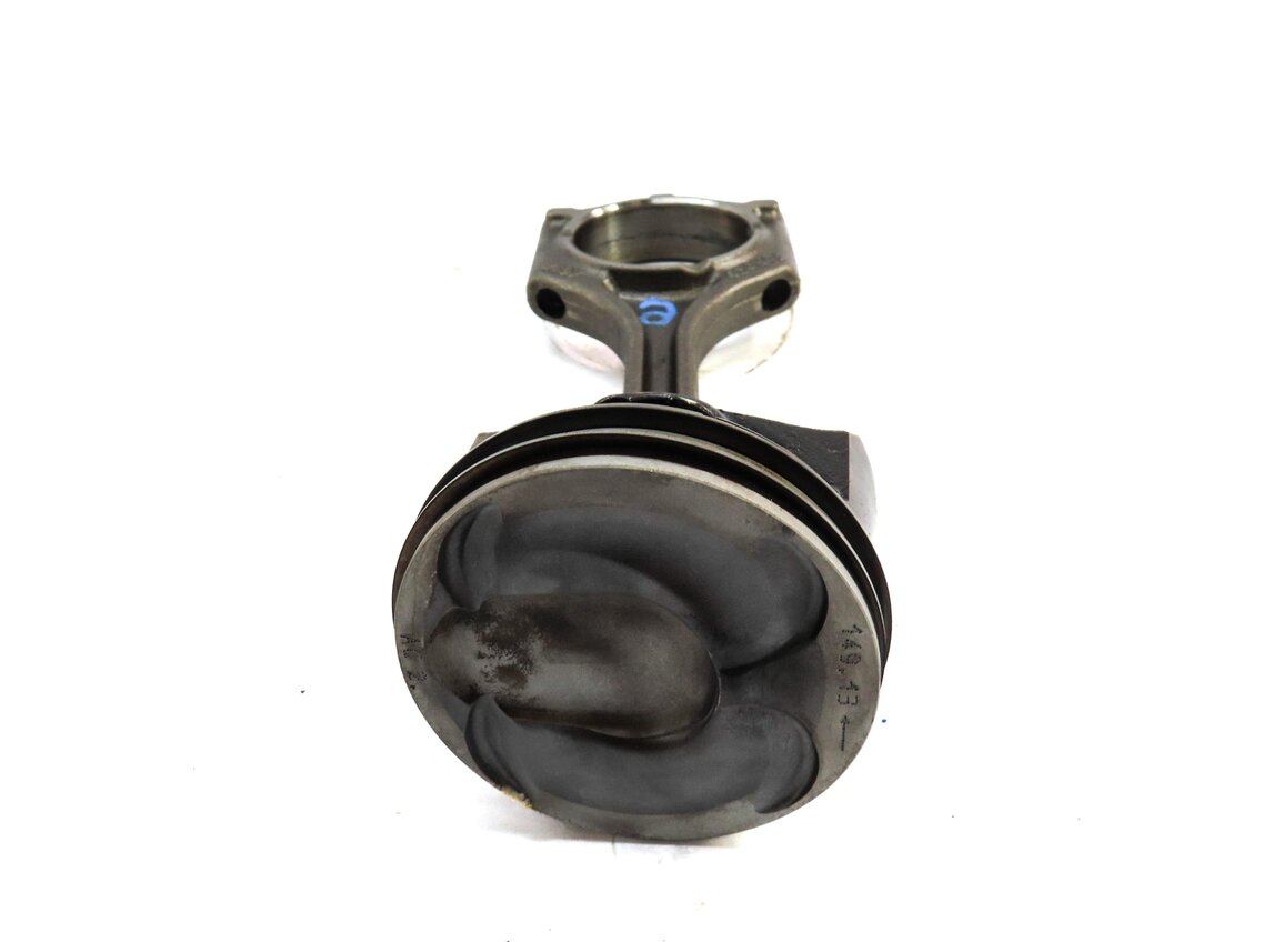Thumbnail 2: 2013 LAND RANGE ROVER EVOQUE (L538) 2.0L TURBO ENGINE CONNECTING ROD & PISTON