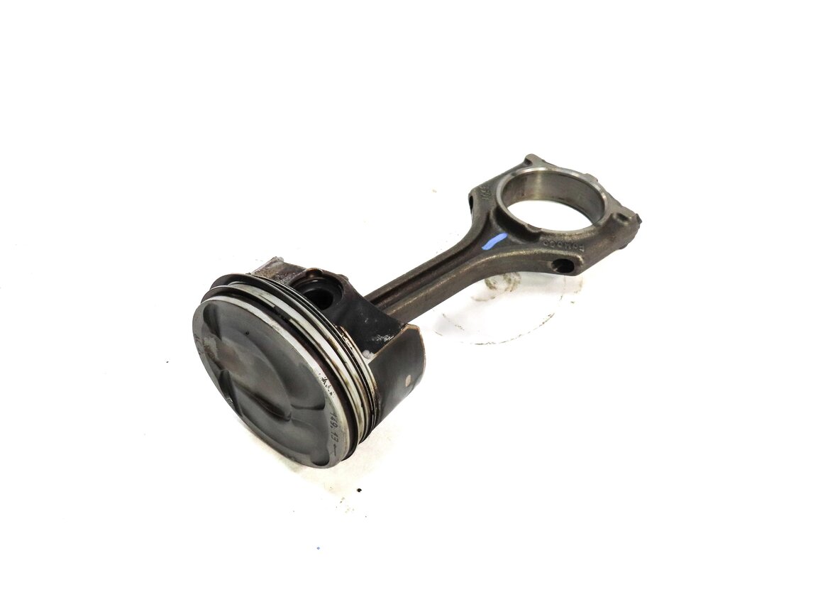Thumbnail 2: 2013 LAND RANGE ROVER EVOQUE (L538) 2.0L TURBO ENGINE CONNECTING ROD & PISTON