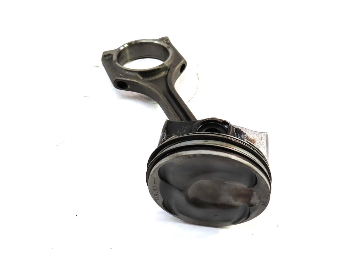 Thumbnail 4: 2013 LAND RANGE ROVER EVOQUE (L538) 2.0L TURBO ENGINE CONNECTING ROD & PISTON
