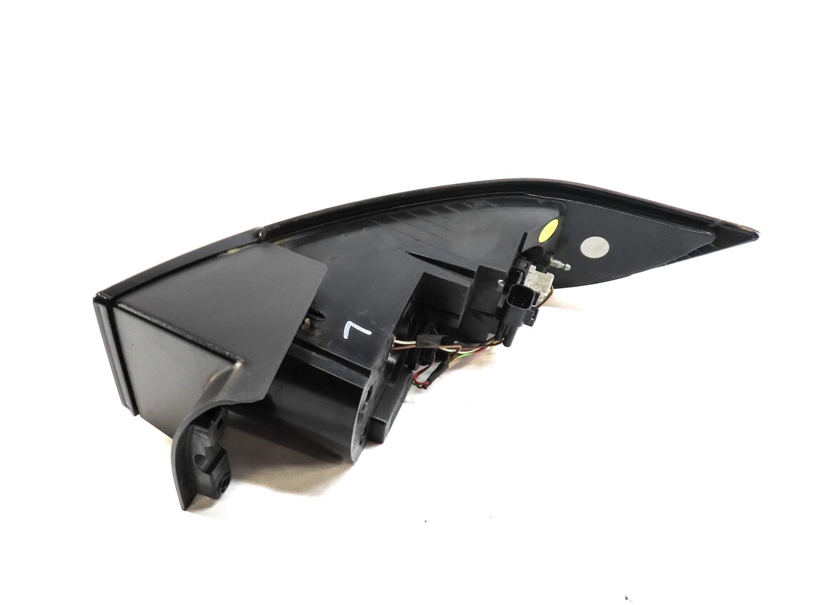 Thumbnail 4: 2012-2015 RANGE ROVER EVOQUE (L538) LEFT DRIVER TAILLIGHT BRAKE LIGHT LAMP