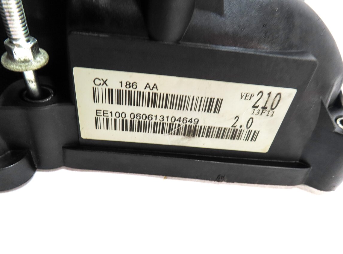 Thumbnail 5: 12-17 LR2 RANGE ROVER EVOQUE DISCOVERY SPORT (L538 L550) 2.0L TURBO VALVE COVER