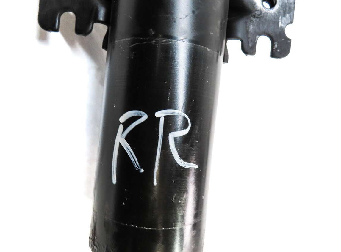 Thumbnail 6: 12-19 RANGE ROVER EVOQUE L538 REAR LEFT & RIGHT STANDARD SUSPENSION SHOCK STRUT
