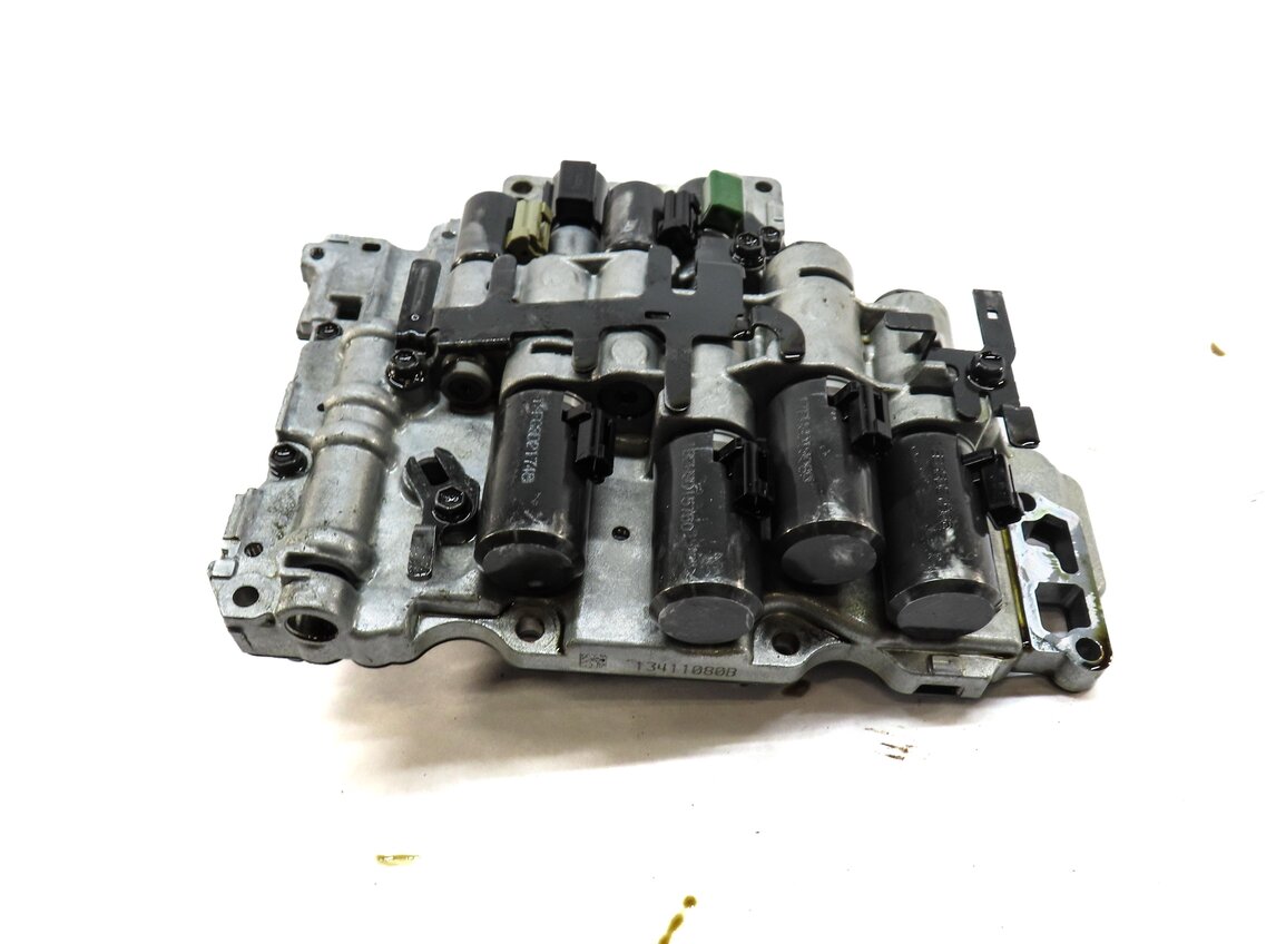 Thumbnail 5: 2012-2015 LAND ROVER LR2 RANGE ROVER EVOQUE (L538) AUTO TRANSMISSION VALVE BODY