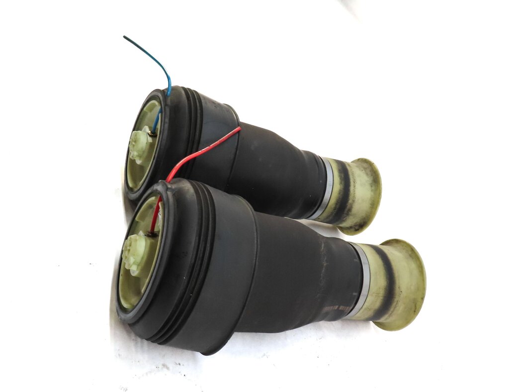 Thumbnail 5: 2008-2014 BMW X6 (E71) REAR ADAPTIVE DRIVE ACTIVE SUSPENSION AIR SPRING SET-2