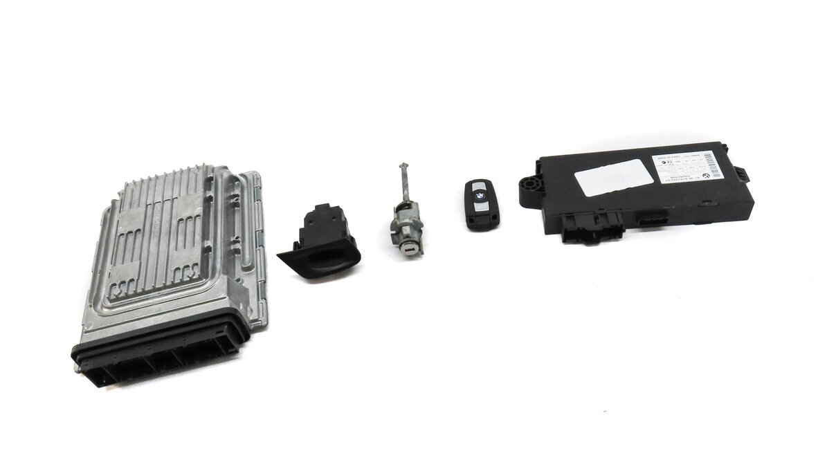 Thumbnail 1: 08-13 BMW X5 X6 (E70 E71) 4.4L N63 ENGINE DME CAS 3 IMMOBILIZER MODULE KEY SET