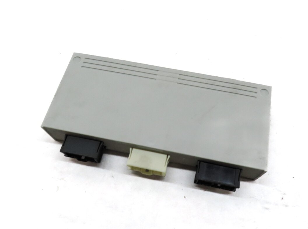 2008-2014 BMW X6 X6M (E71 E72) REAR LIFTGATE CONTROL MODULE TRUNK LIFT MODULE