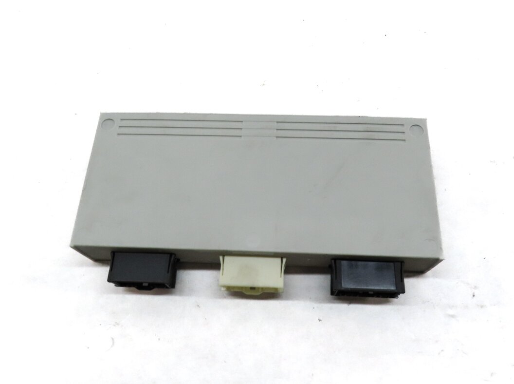 Thumbnail 2: 2008-2014 BMW X6 X6M (E71 E72) REAR LIFTGATE CONTROL MODULE TRUNK LIFT MODULE