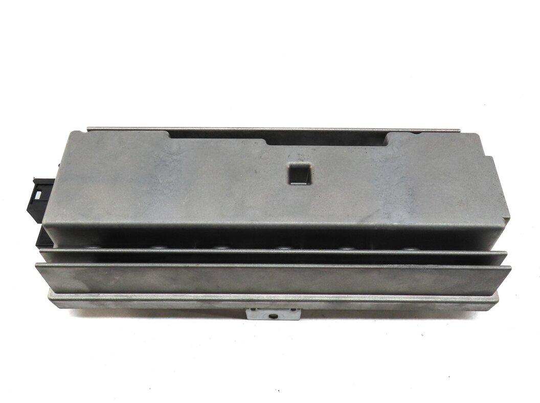 Thumbnail 3: 2009 BMW X6 (E71) RADIO STEREO SPEAKER LEAR PL6 TOP-HiFi AMPLIFIER 65129205185