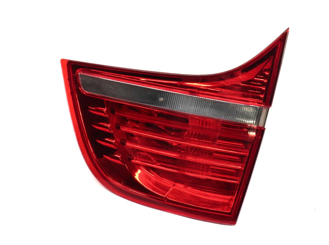 2008-2012 BMW X6 X6M (E71 E72) RIGHT PASSENGER REAR INNER TAILLIGHT LIGHT LAMP