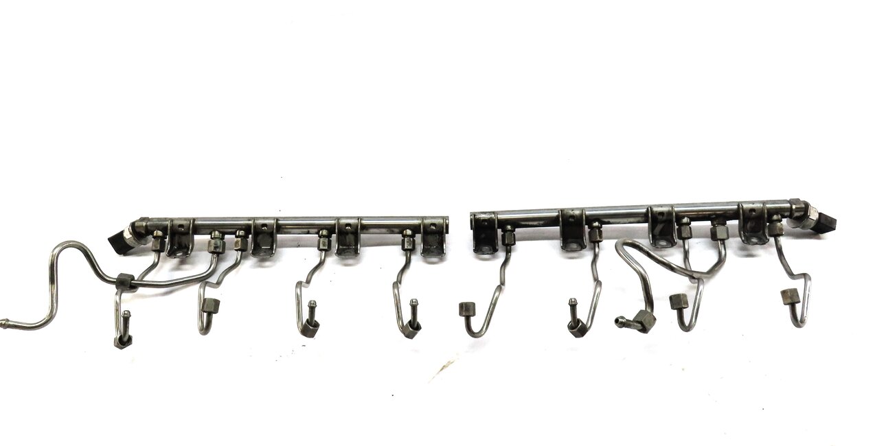 Thumbnail 3: 2009 BMW X6 E71 4.4L N63 TWIN TURBO ENGINE LEFT & RIGHT FUEL RAIL SET 2 w/ LINES