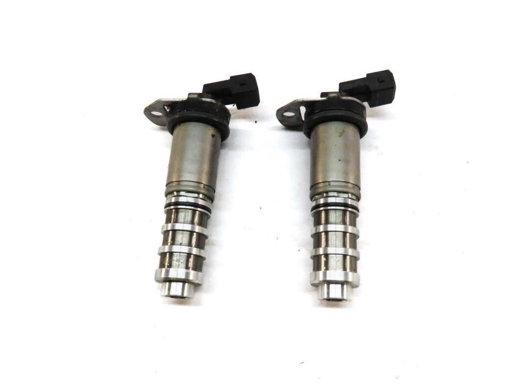 Thumbnail 3: 2009 BMW X6 (E71) 4.4L N63 TWIN TURBO ENGINE VANOS SOLENOID SET 2 11368605123