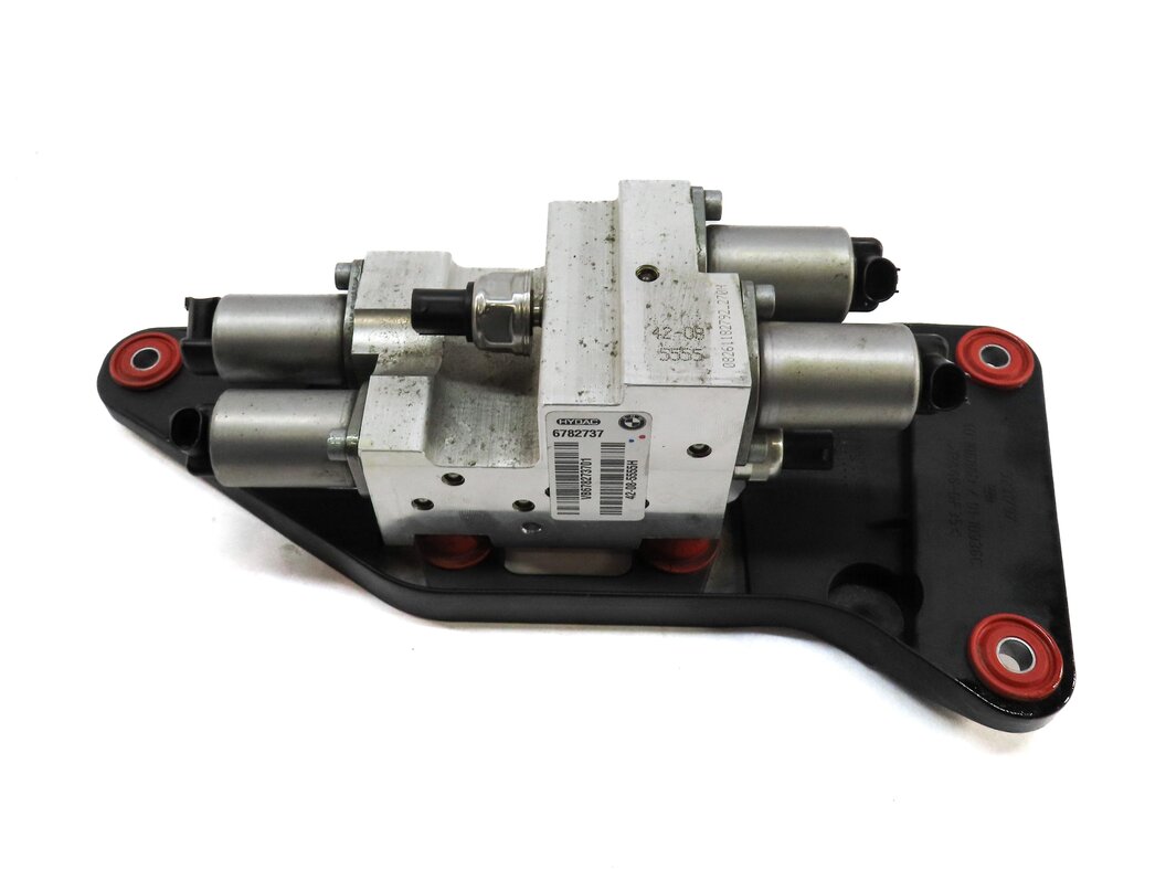 Thumbnail 4: 2009 BMW X6 (E71) DYNAMIC DRIVE SUSPENSION HYDRAULIC VALVE BLOCK 37206782737