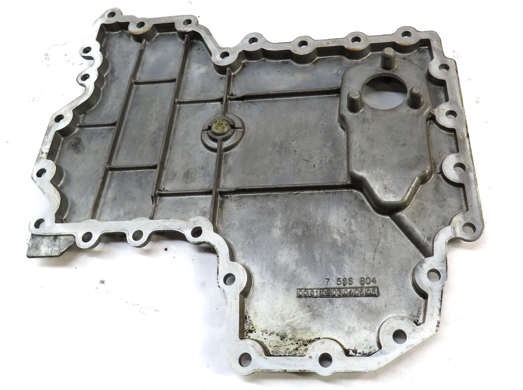 Thumbnail 5: 2008-2017 BMW X5 X5M X6 X6M (E70 E71 E72) 4.4L N63 S63 ENGINE - LOWER OIL PAN