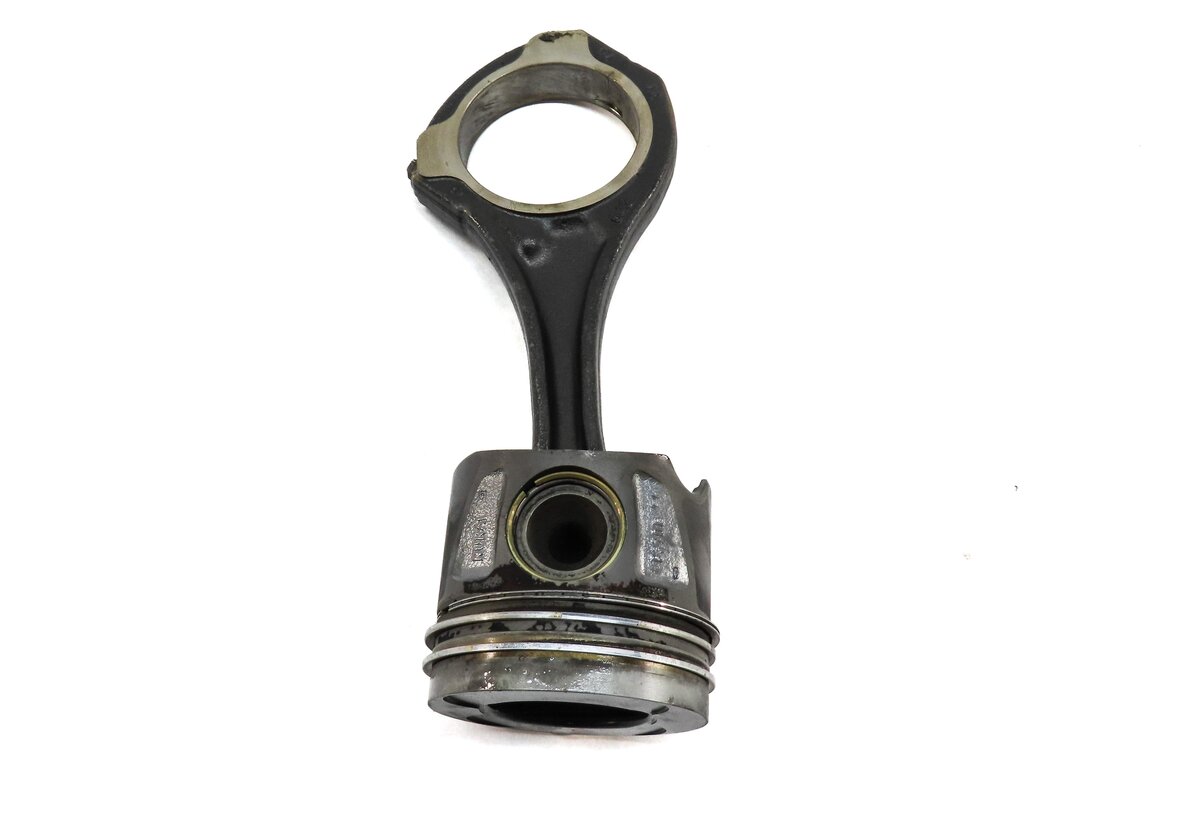 Thumbnail 7: 12-17 ML GL GLS S X166 W166 W221 3.0L DIESEL OM642 PISTON & CONNECTING ROD SET 6