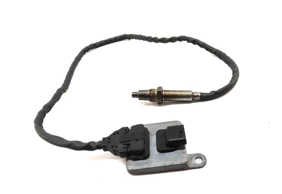 Thumbnail 2: 2012 MERCEDES ML350 (W166) 3.0L DIESEL OM642 ENGINE NOX SENSOR 0009055812