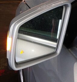 Thumbnail 2: 12-16 MERCEDES GL450 GL550 ML350 (W166 X166) LEFT - BLIND SPOT MIRROR (SILVER)