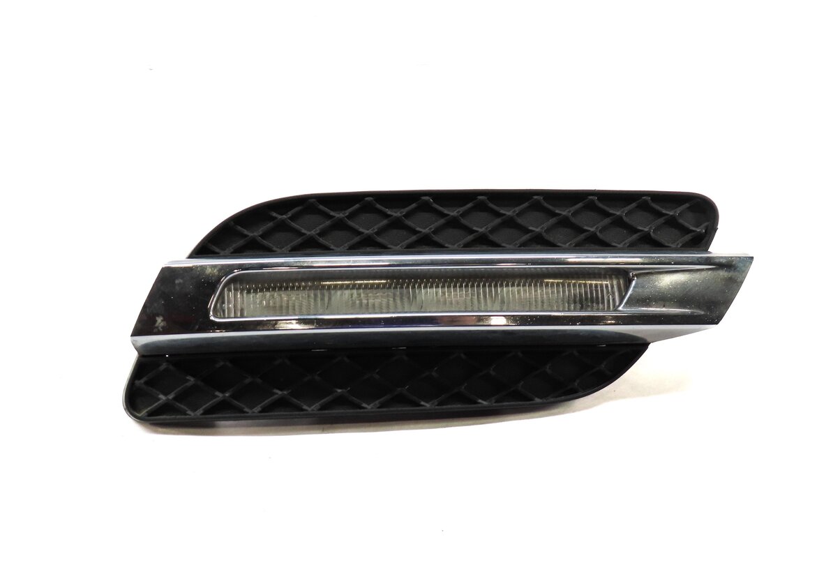 Thumbnail 3: 2012 MERCEDES ML350 ML550 (W166) FRONT RIGHT PASSENGER DRL FOGLIGHT LIGHT LAMP