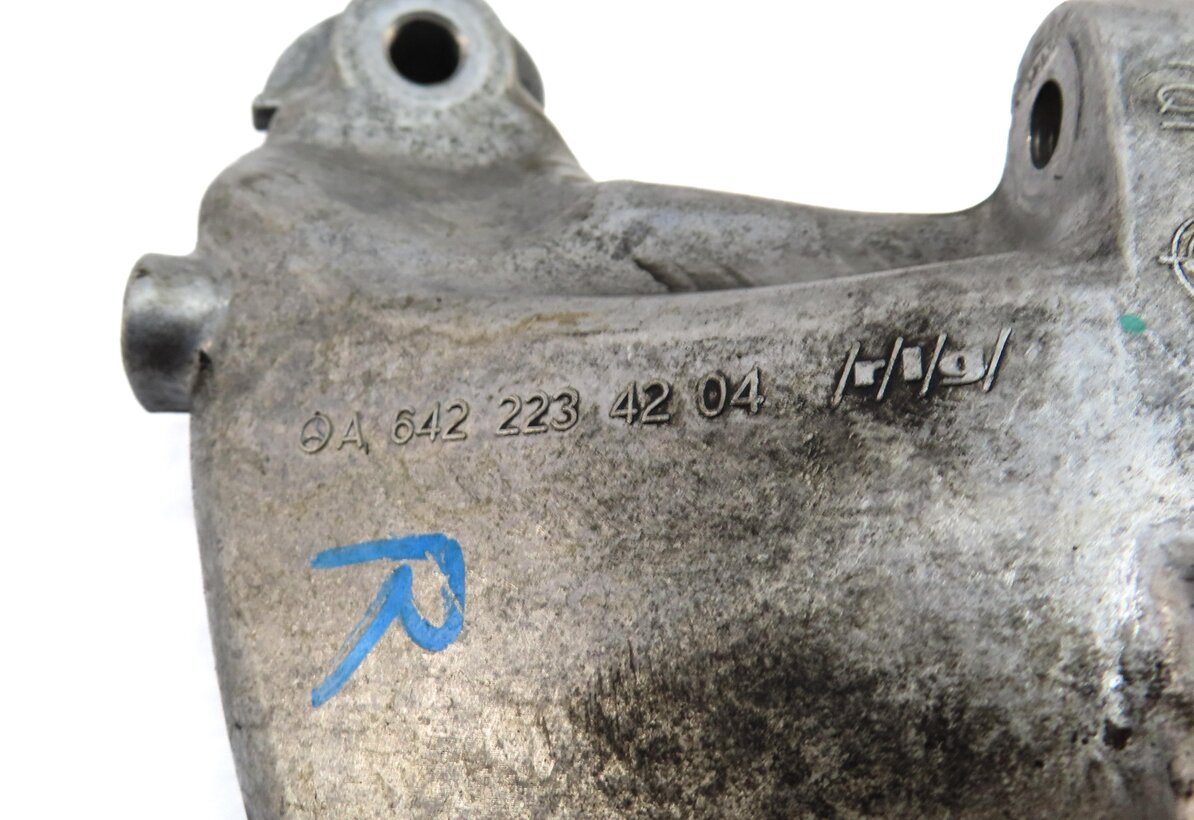 Thumbnail 5: 2012 MERCEDES ML350 W166 3.0L DIESEL OM642 ENGINE LEFT RIGHT MOUNT BRACKET SET 2
