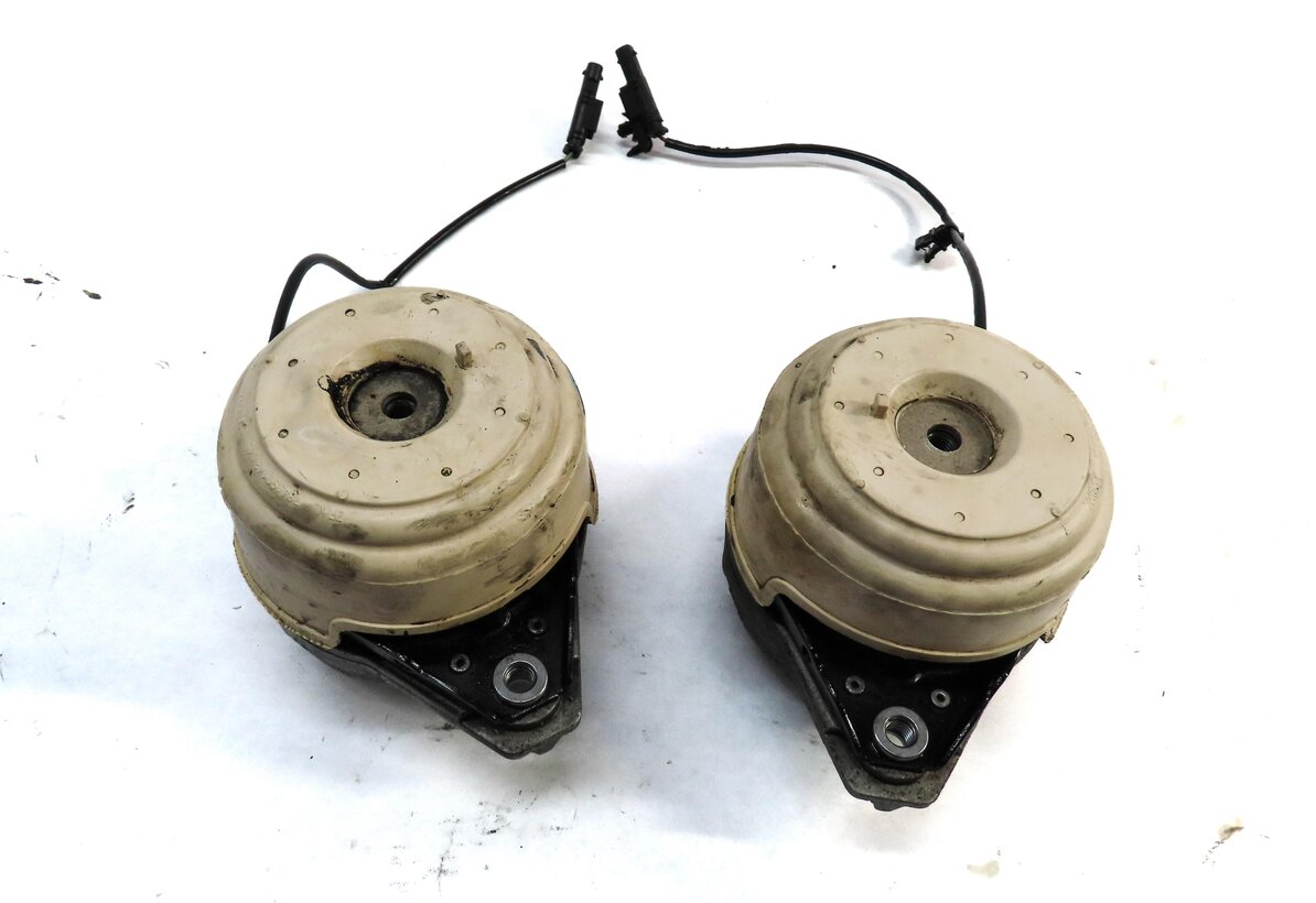 Thumbnail 3: 2012 MERCEDES ML350 (W166) 3.0L DIESEL OM642 ENGINE LEFT RIGHT MOTOR MOUNT SET 2