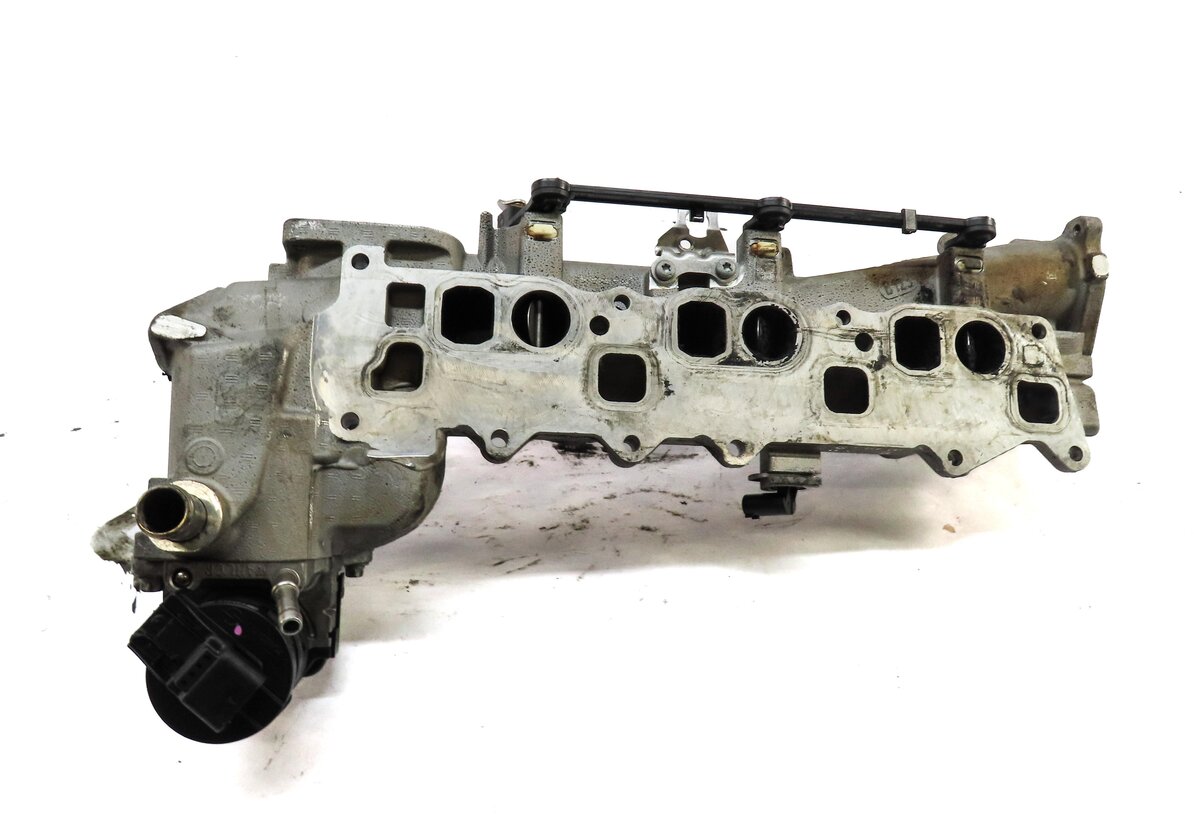 Thumbnail 4: 12-15 MERCEDES GL350 ML350 S350 (W166 X166 W221) DIESEL - LEFT INTAKE MANIFOLD